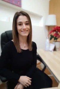 Laura Alcíbar Psicología image