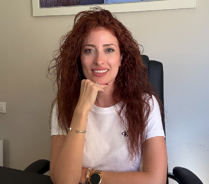 Ana Romero image