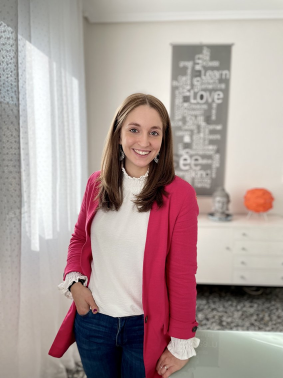 Marta Molina Ocón image