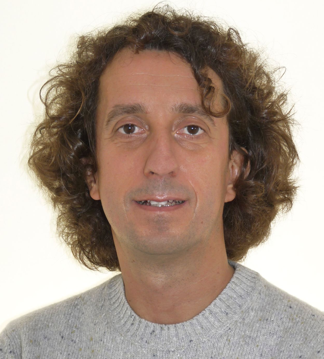 Roberto Antón Psicólogo image